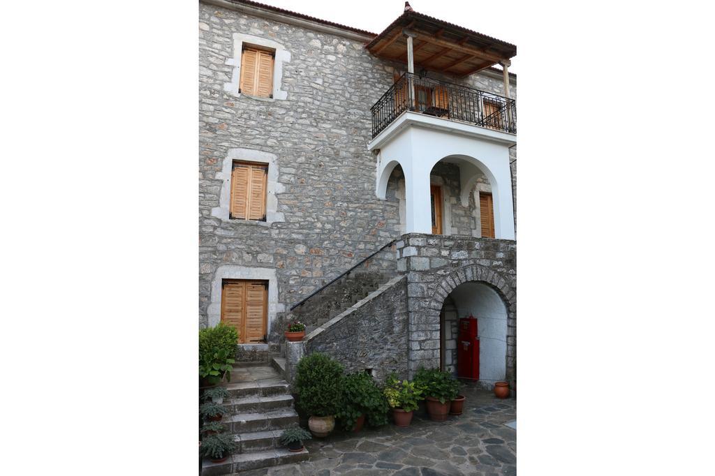 Maleatis Apollo Guesthouse Kosmas Exterior photo